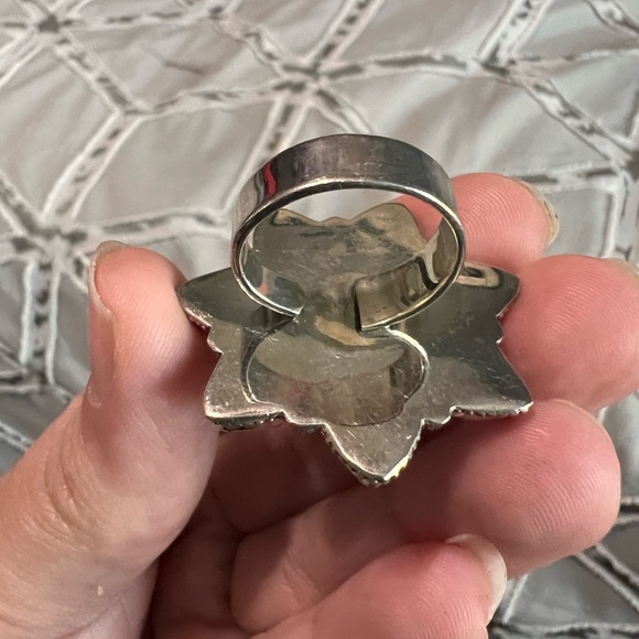 Sterling silver blue galaxy opal flower ring - Picture 5 of 5